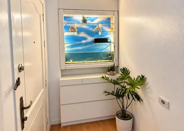 Apartamento Minimalist Luxury Spacious 1 Bedroom In Burgos Circle *